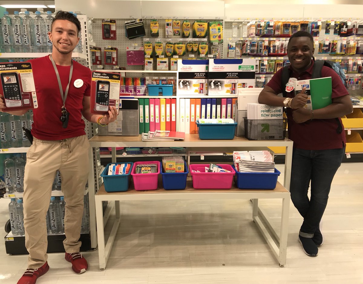 Driving Sales@the square around the clock 📓📔📒🗂  BTS-comeget your shop on with us!! Exceptional service