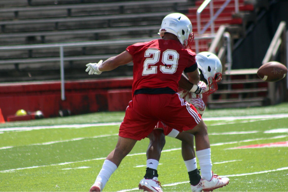 Nicholls_FB's tweet photo. Day ✌️ of #ColonelsCamp is complete. Head over to our Facebook page to see the full photo gallery #GeauxColonels
📷 https://t.co/0xzSGduJDP https://t.co/bDR4g5fUjr