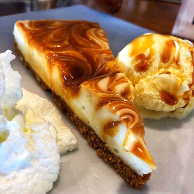 piratesbeachbar's tweet photo. Salted Caramel Cheesecake π
#cheesecakes #caramel #saltedcaramel #homemadedessert #icecreamtime #desserts #coffee #ladieswholunch #icecream #cheesecake #cream #afternoontea #morningcoffee #justwhatIneed #joinusforcoffee
#morningcoffee @afternoontea⦠https://t.co/rtfi8srxL5 https://t.co/hSHSygUWAl