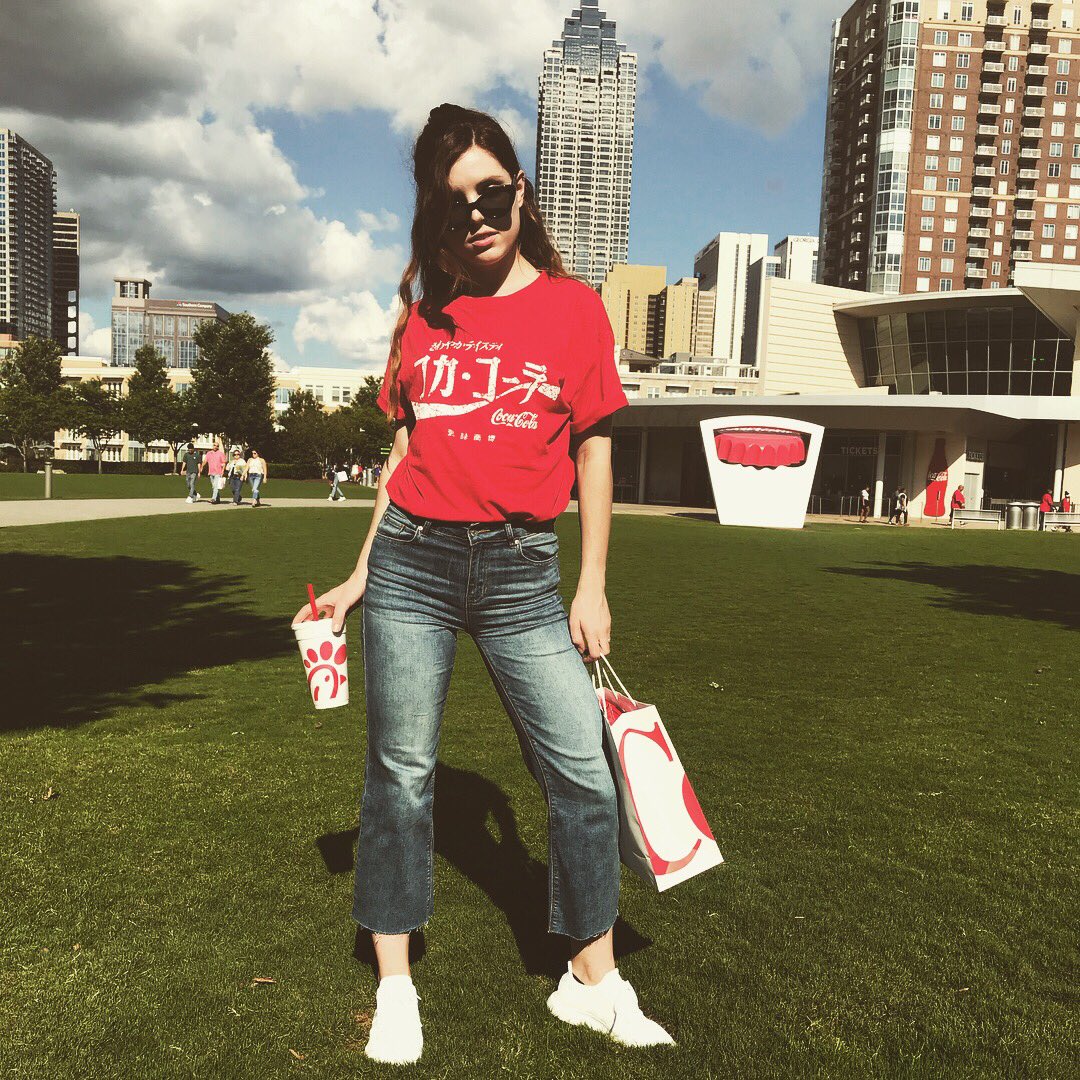 SydneyQuiseng's tweet image. The aesthetic is real