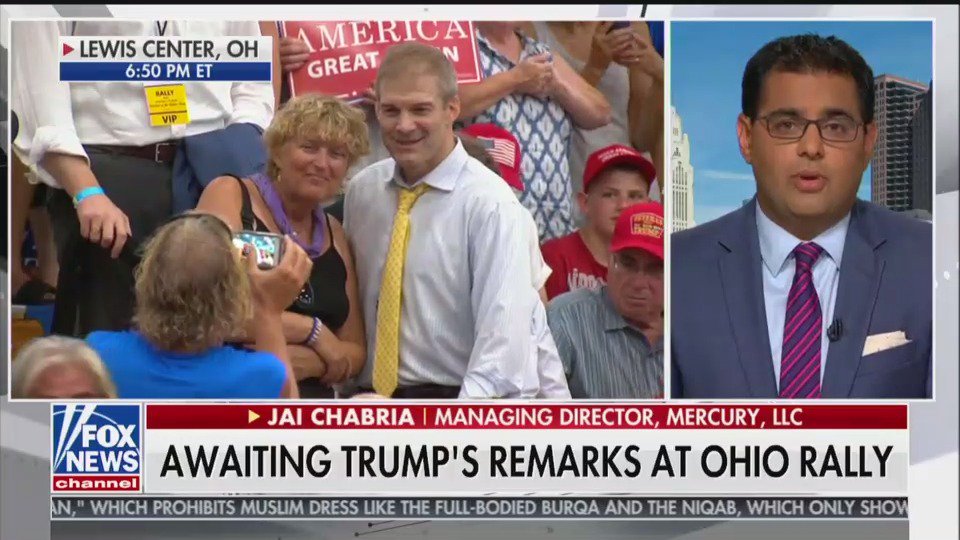 DjylwSIU4AA_uJl?format=jpg&name=medium