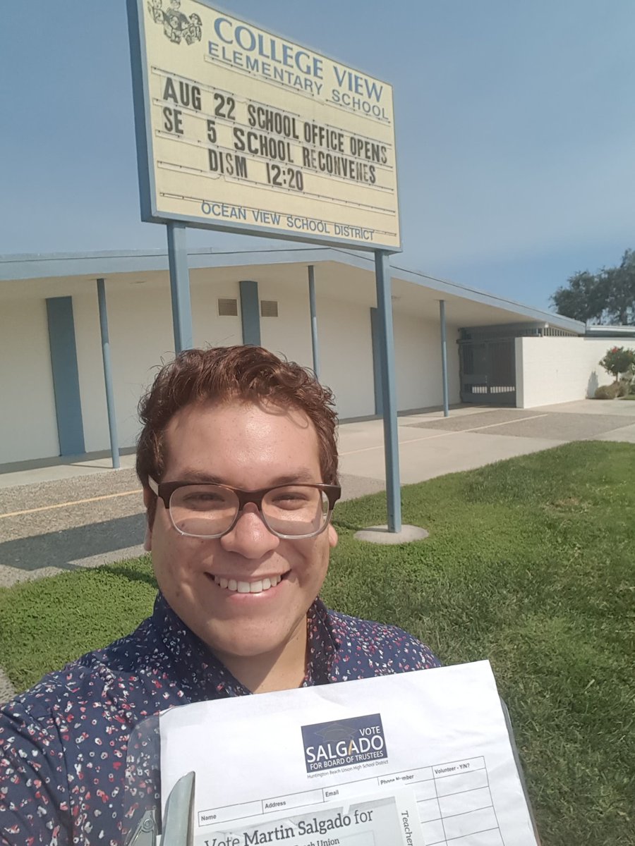 salgadoforsb's tweet photo. Currently canvassing the College View neighborhood! . I canvassed homes of friends and people I went to school with and grew up with. It was really great and almost felt like a mini reunion! I hope to see new future faces popping up! 
#Politics
#HuntingtonBeach
#SchoolBoard https://t.co/8XQm2IUvyJ