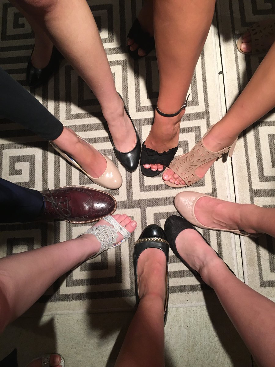 Georgia76710382's tweet photo. So we had a Roarin’ 20s Gatsby Party in honor of Mr. John J. Tone...and it was amazing! #Nerds #WereAP https://t.co/jrOpB5z6bc