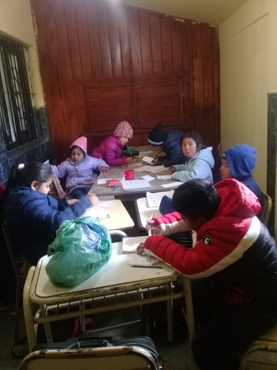 Elsa072888's tweet photo. Felicito a mis niños por sus avances! CAI 10 los espero para continuar aprendiendo.Esc N 4637 M.M.G de Güemes. @Nato022S @maclopezmorillo @aniberruezo @AlancayDel @fguillesaavedra https://t.co/8VlKhpke61