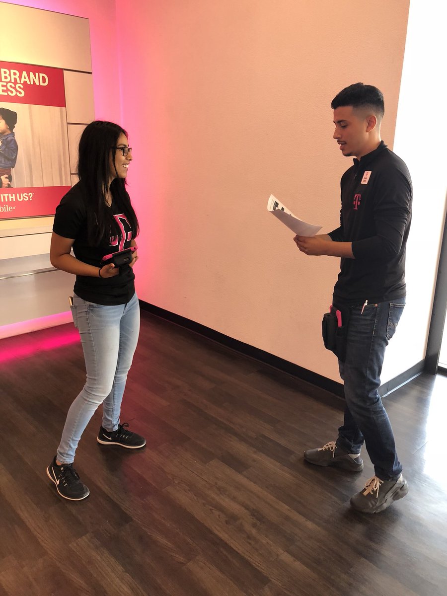 TmobileTes's tweet photo. Let me say, we have a bright future here with our trainees!!!!! #Practice #SuperPumped https://t.co/EKrOeCuIjK