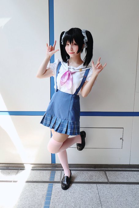 Twitterのコスプレ画像13