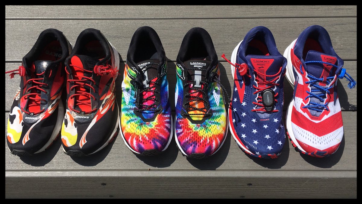 MichaelDamas's tweet photo. Hey @brooksrunning I might have a #RunHappy addiction. I have some ideas for the special #Launch6. I need them to match my race kit. #Launch5 #Launch3 https://t.co/aBWj1oMTBF
