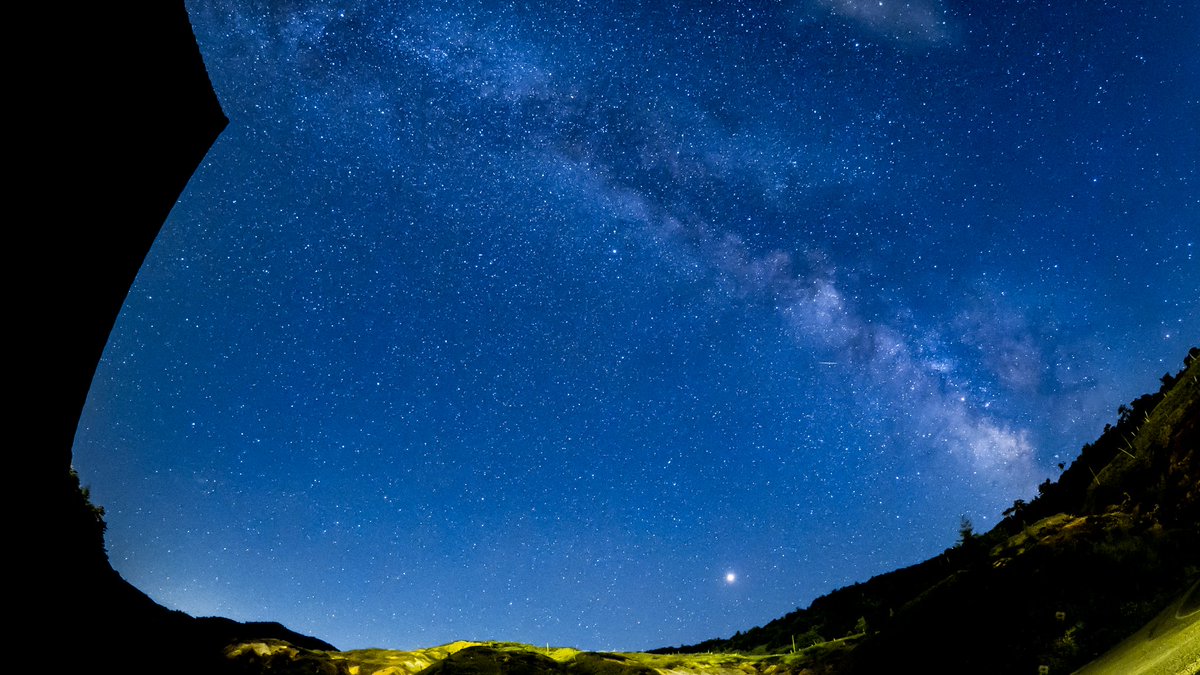 タロウ フリーダム V Twitter 万座温泉の星空 群馬 温泉 万座 万座温泉 星 天の川 星景 星景写真