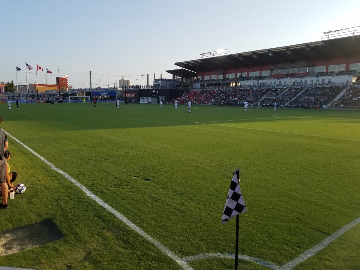 ghraysone's tweet photo. @SanAntonioFC Thanks for the Tundra seats.  Great Win!!! #OurClub https://t.co/UEUJOjjc3F