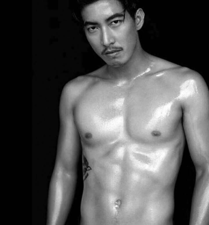poochaiglobal's tweet photo. #ดาราชายไทย #sexyguy https://t.co/w48C6ISLQk