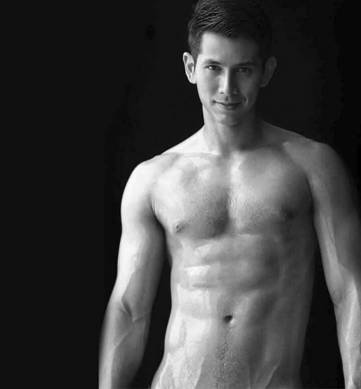 poochaiglobal's tweet photo. #ดาราชายไทย #sexyguy https://t.co/DJGWO8JN99
