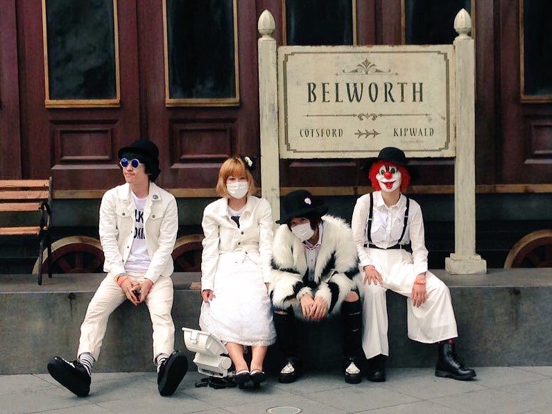 yellowstitch3's tweet photo. Twilight City   The Dinner

Tarkus             INSOMUNIA TRAIN

#ハロエン https://t.co/SdaaIUGkkv