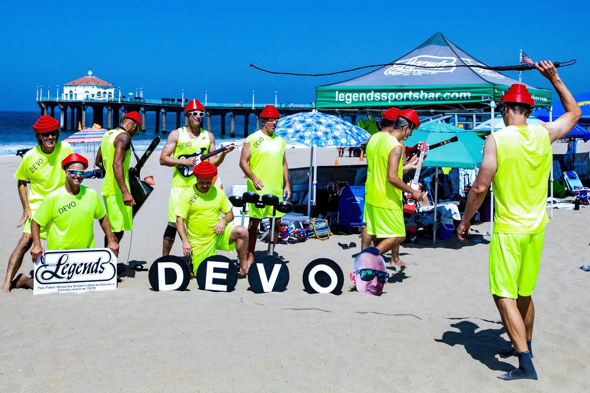 mattgarthoff's tweet image. When Team DEVO needs a good whip crackin’ @KevBarn14 is there to dish out some (That’s) Pep! @thenetLIVE