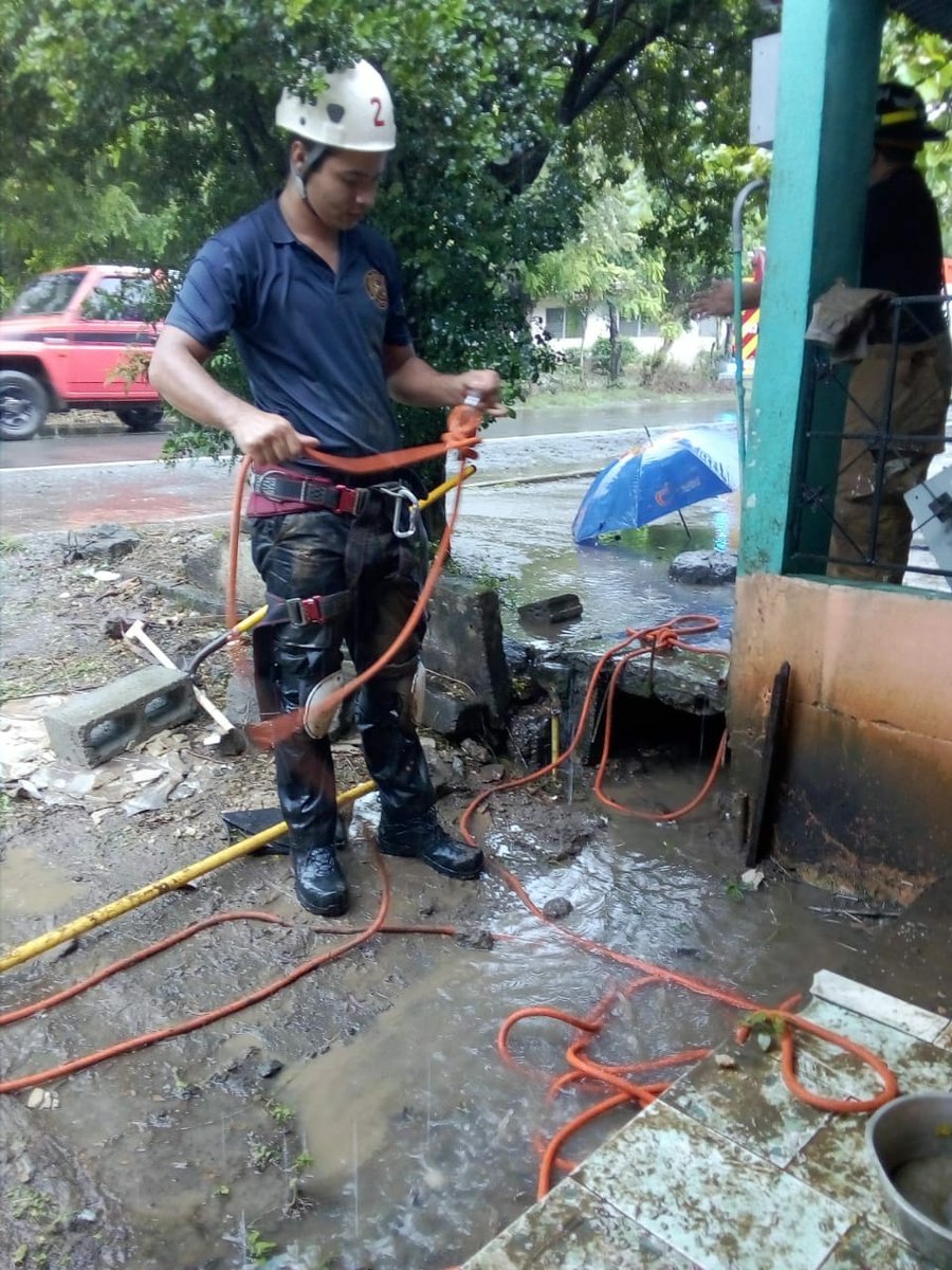 Bomberos De Panamá tweet media