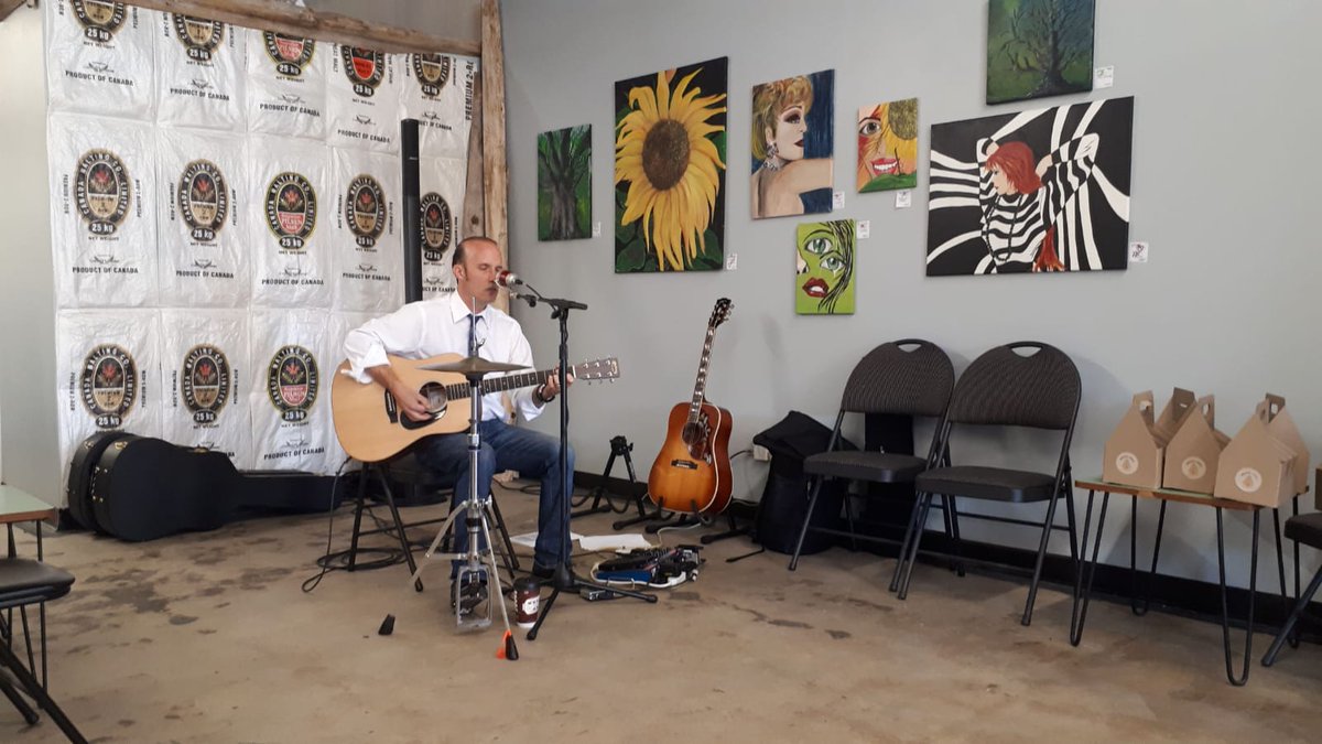 BeardFreeBrew's tweet photo. Jake Dumes Live @BeardFreeBrew 2-5pm today. 

649 The Parkway Peterborough. 

Come out and have a pint in our tasting room! https://t.co/9wbq62iutA