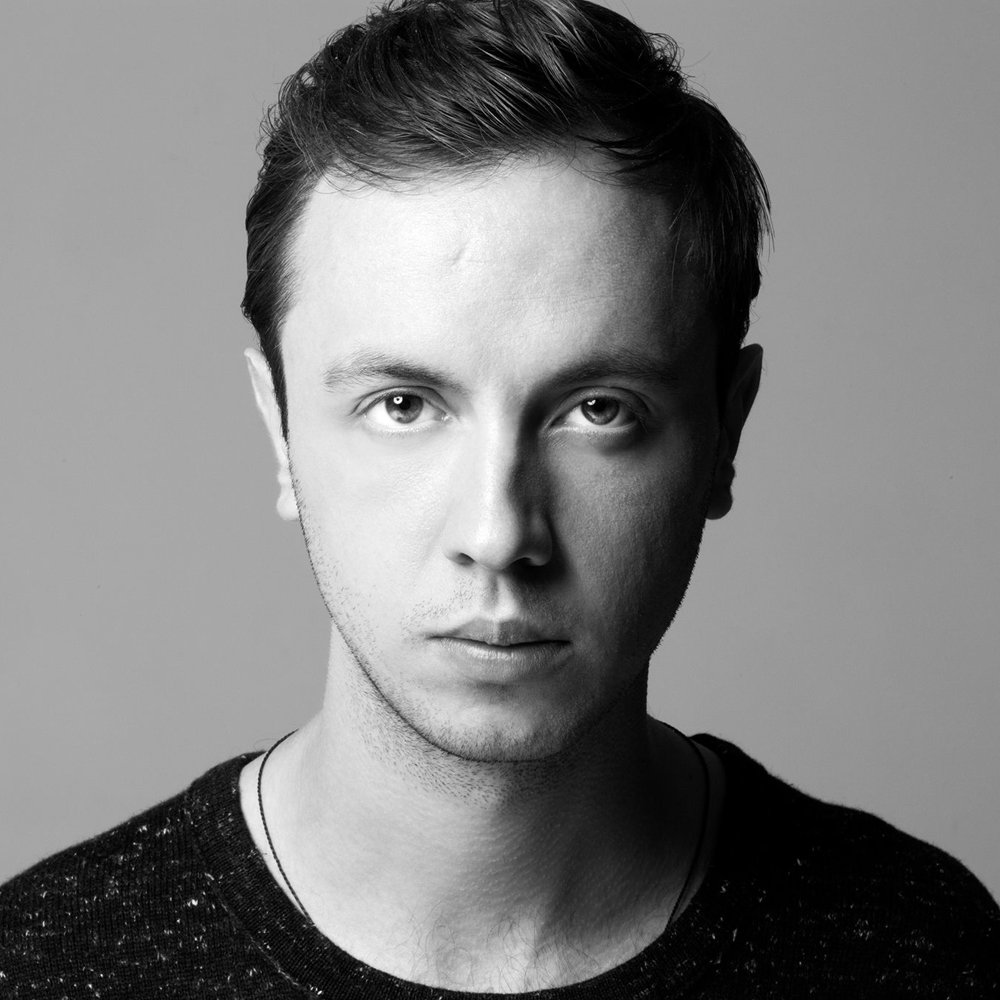 Viralbpm's tweet photo. @Andrew_Rayel  &amp; @FERNANDOGARIBAY ft. #JakeTorrey’s “Last Summer” (@Armada ) is out now: https://t.co/glx07AttM1 https://t.co/duX0GHXPVN