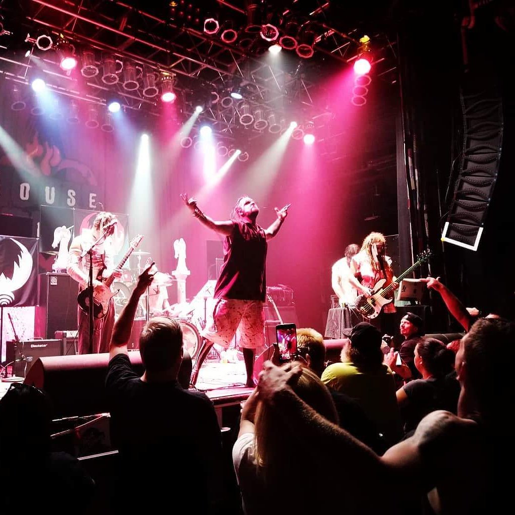 From last nights <a href="/HOBCleveland/">House of Blues Cleveland</a>  beer and metal fest!!