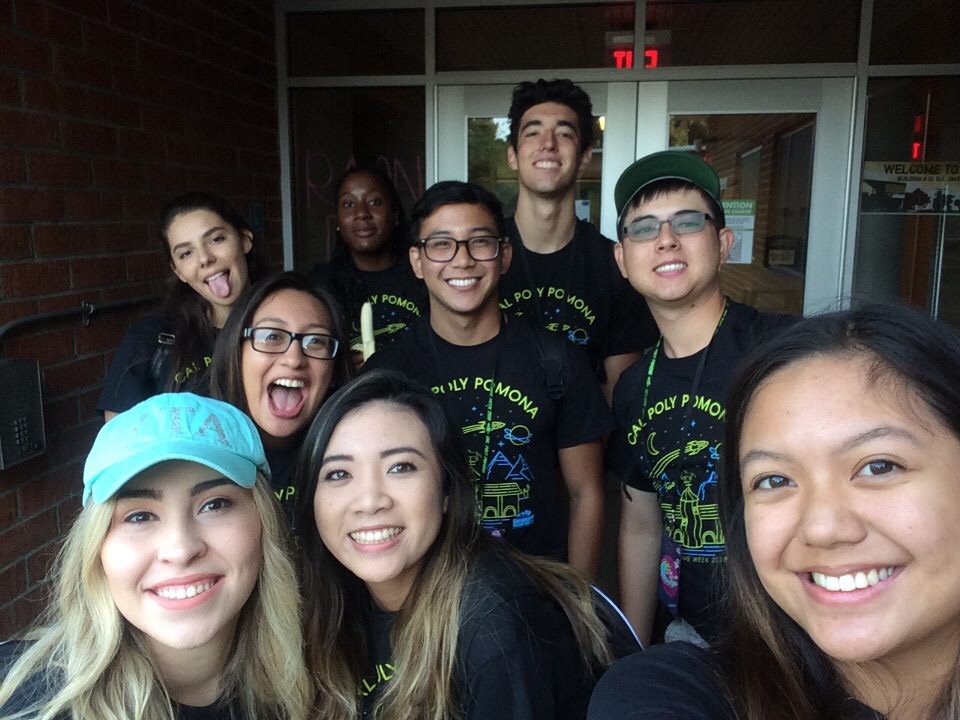 CPPWelcomeWeek's tweet image. HELLO BRONCOS! Welcome Week Day 1 is off to a sky-rocketing start, our mentors are SO excited to meet you all! Stay tuned :-)
˚‧º·( 。ᗒ ‸ ◕✿)