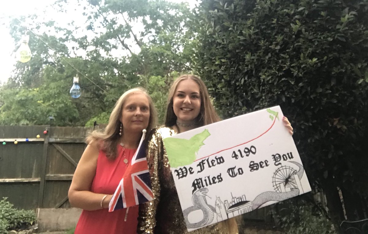 FinaIlyFearless's tweet photo. We can’t wait to fly 4180 miles to Houston TX, to dance all night with you Taylor❤️🇬🇧 Thank you for helping me with so much for the last 5+ years❤️ @taylornation13 @taylorswift13 #ReputationStadiumTour #RepTourHouston https://t.co/wuaT2tYgE0