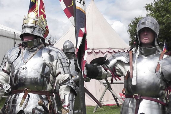 BosworthLCC's tweet photo. #BosFest2018 @BosworthLCC - check out the Knights & Soldiers preparing for battle in the authentic soldier camps between 3.30 pm and 4.00 pm https://t.co/4vggpmhUU2