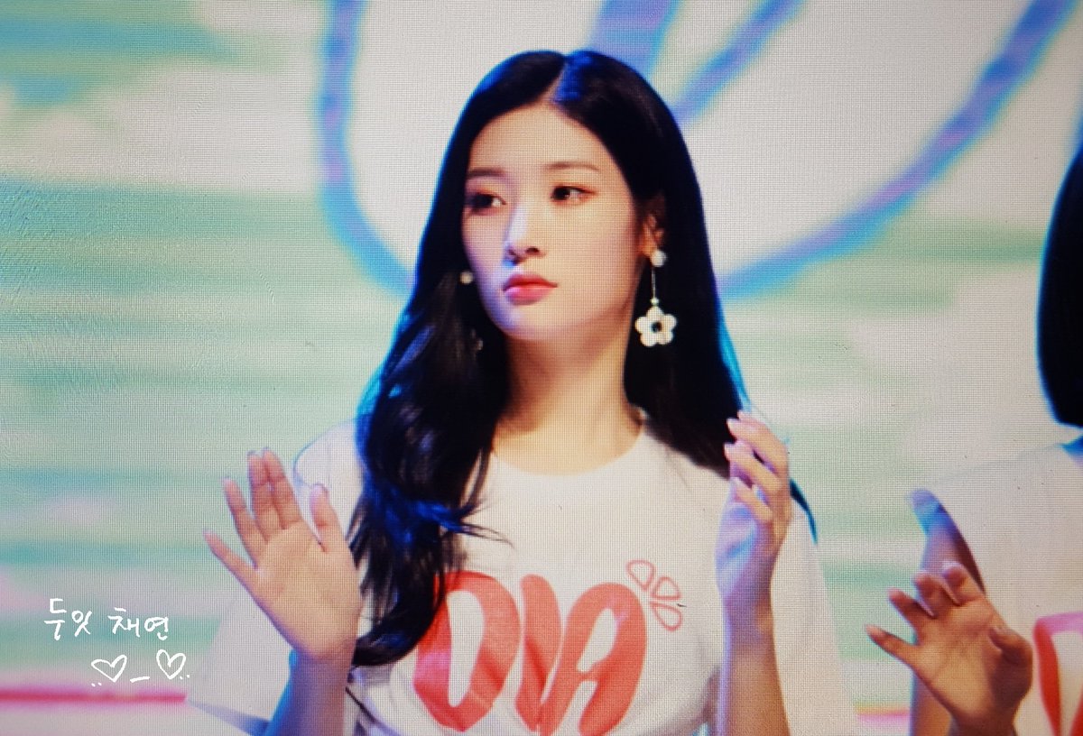 do_it_chaeyeon's tweet photo. 180819 DIA FAN-CON 프리뷰
#다이아 #DIA #정채연 #채연

세상사람들 채연이 예쁜것좀 봐주세여ㅕㅜㅜㅠㅠ https://t.co/8wJvcnheMX