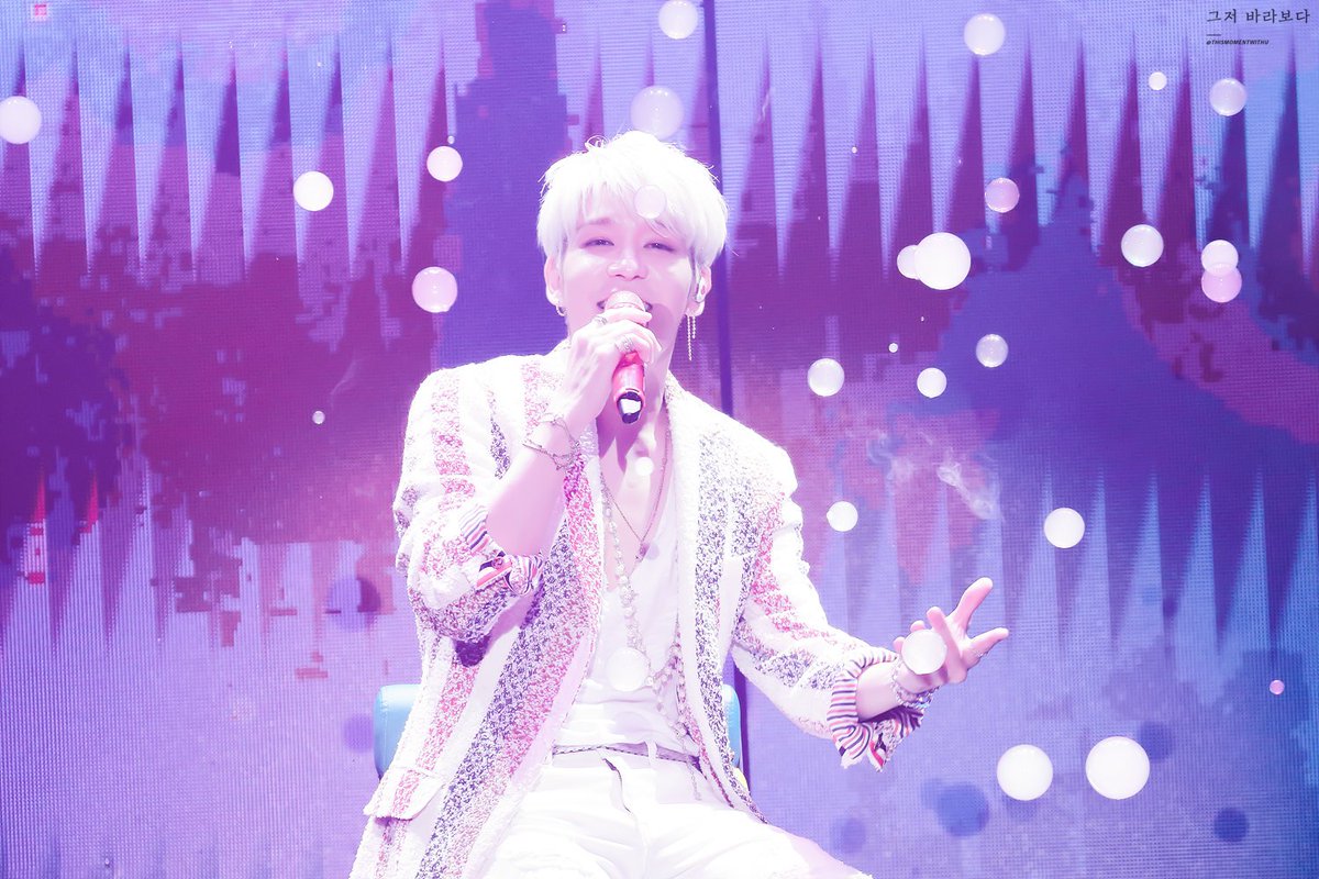 THISMOMENTWITHU's tweet photo. 180818 Fanstime Cultural Exchange Night
비누방울 퐁퐁퐁

#강성훈 https://t.co/xnj955q8Cv