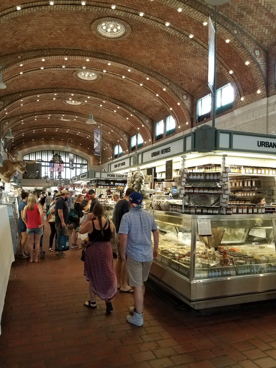 Chefstablecafe's tweet photo. Holy Mackerel! Just discovered Westside Market in Cleveland! https://t.co/HwegtLjmDZ