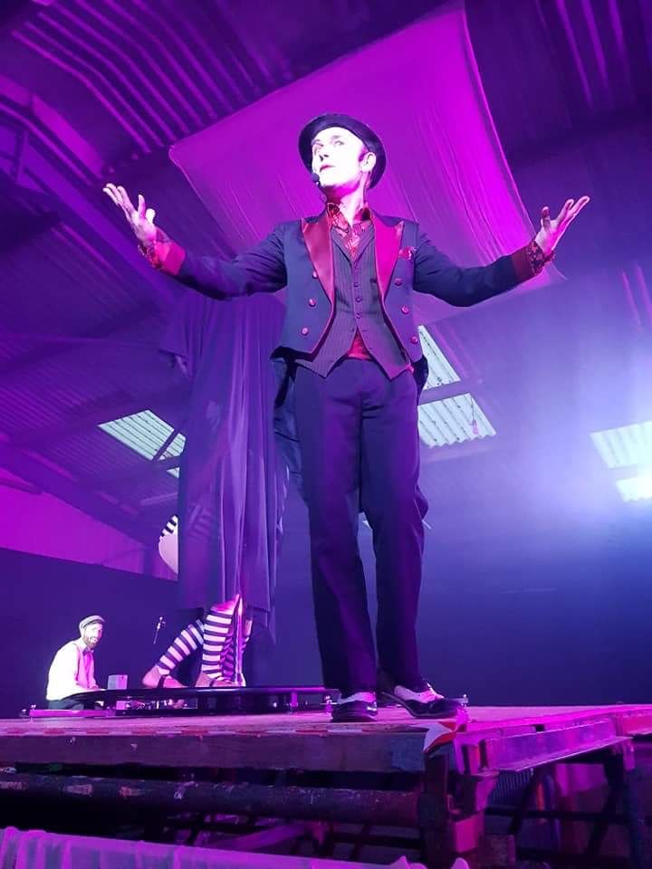 lovevaux's tweet photo. Have you ever seen @1nvisibleCircus live before? If not then you are in for a REAL treat on August 25.
Expect
#Lollipophoop
#Knifejuggler
#Hulahooper
#Acrohandtohand
#Bottlewalk
plus #Doug as #Ringmaster
All happening from 3 pm. 'Victorian Vauxhall'
#circus #southlondon https://t.co/jCow4vu1sQ