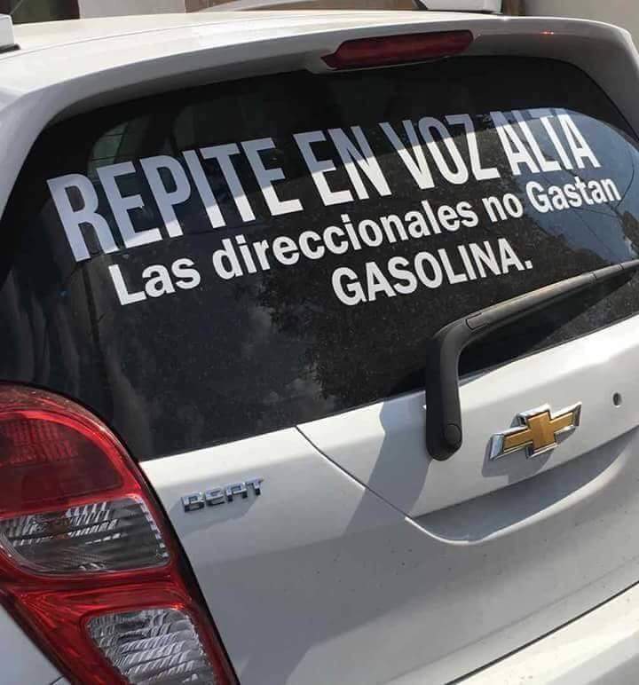 Balder_el_Brav's tweet photo. 👉¡Ohh sí que sí, ojalá todos los conductores lo tuvieran claro. USAR LAS DIRECCIONALES NO GASTAN GASOLINA Y PREVIENEN ACCIDENTES DE TRÁNSITO, sirven para anunciar q el conductor va a cambiarse de carril, así que a usarlas! 👈@AntiradarGYE @ajungbluth @ATMGuayaquil @CTEcuador https://t.co/dw1UpYWT11