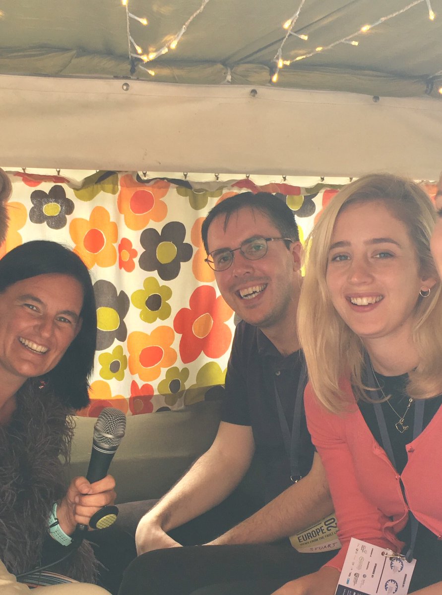 camperofdreams's tweet photo. Stuart @ShapersBelfast declaring the fundamental life principle of knowing that you are ok and happy in your own skin. Vanessa from Austria anticipating the arrival of her new niece. It was a privilege to share personal hopes and vulnerabilities today. @GlobalShapers #ShapeEurope https://t.co/yj2p14GAHy