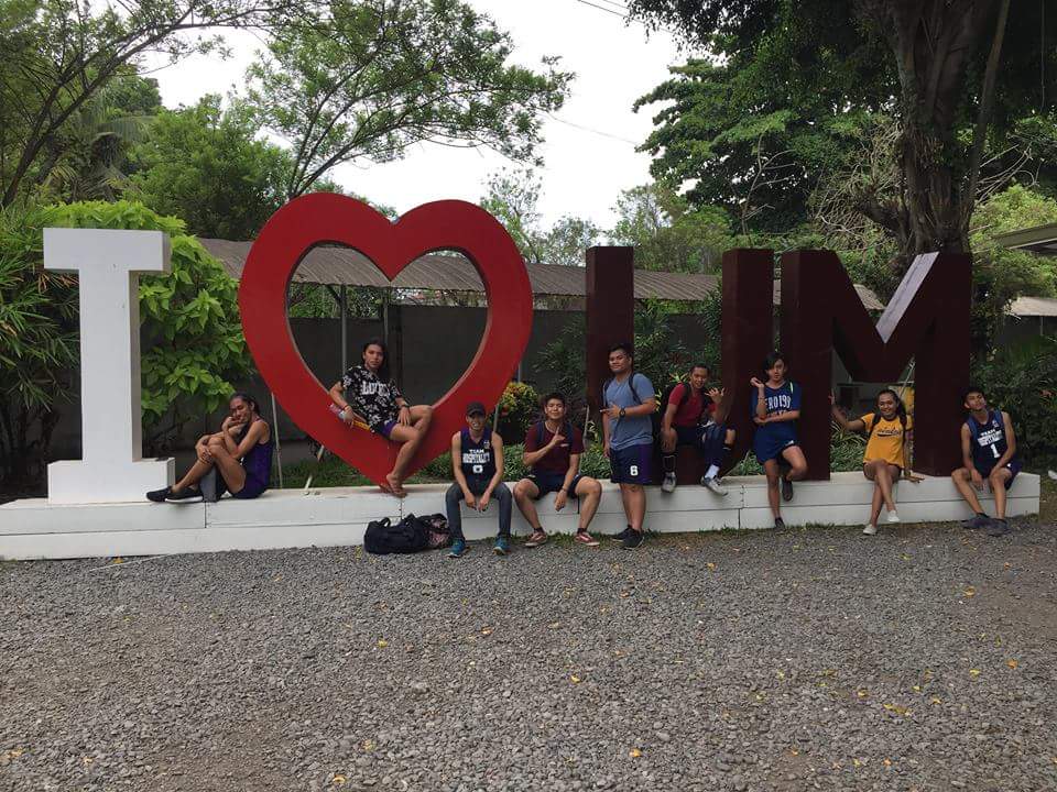DakotaJay6's tweet photo. Kahit talo Tayo guys we did our best naman till last minute SA game :) sorry rin pala kanina π’
I will miss you guys π’π. Specially U! :)
#UMIANS
#CHE
#SEMIFINALIST
#signingOFF
#teamCAPTAIN15BYEπππ https://t.co/NvqtEsodcS