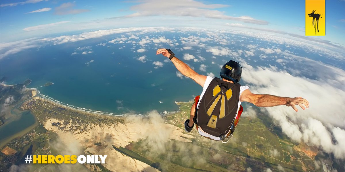 DARKDOGworld's tweet photo. Skydiving over the beach! 
#HeroesOnly https://t.co/9HJz4Eb6qp
