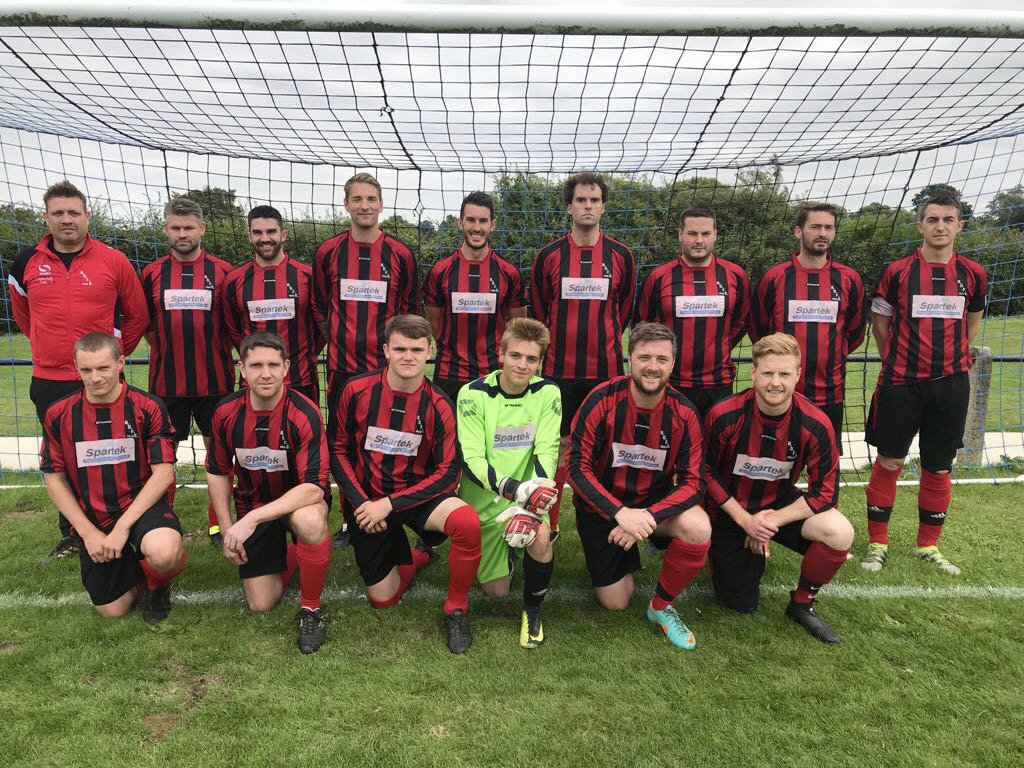 RocklandUnited's tweet photo. Rocks 1st team 2018/2019 ❤️🖤 #ReservesPhotoComingSoon https://t.co/QlPTHqtvNj