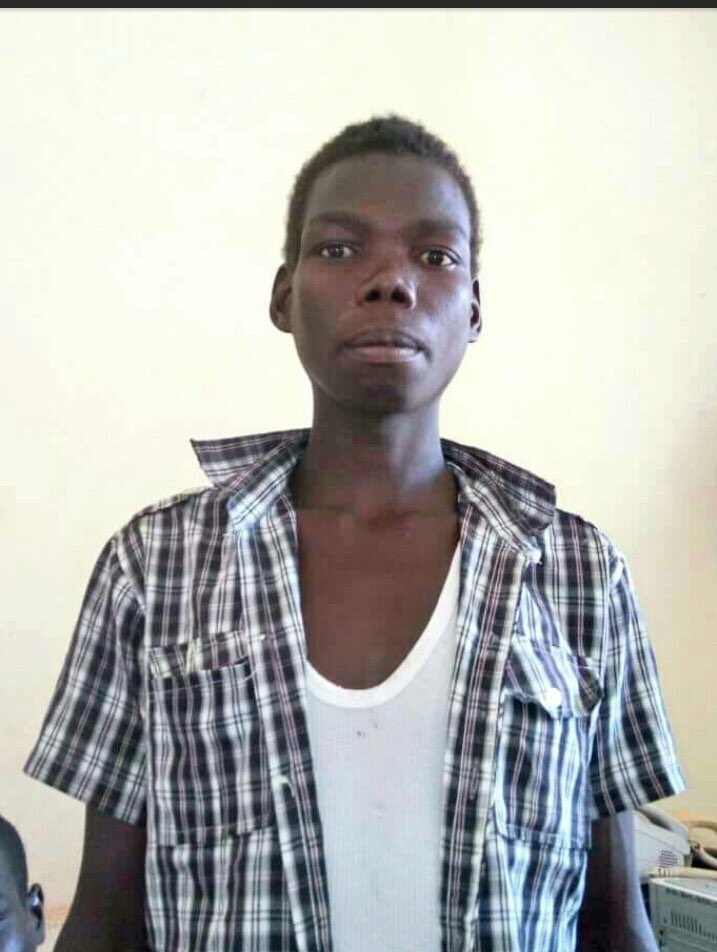 FootyHumour's tweet image. Pogba playing for France vs Pogba playing for Man Utd.