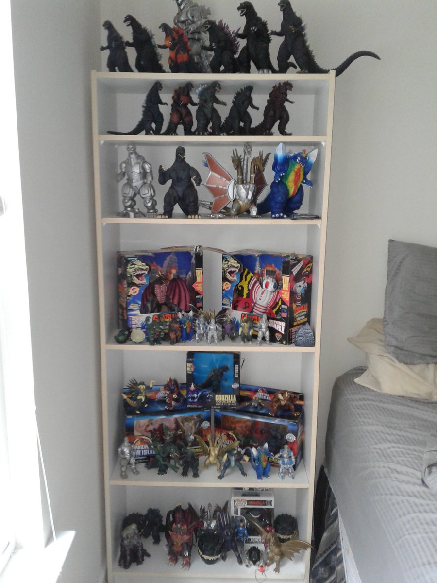 GMANofMysteroid's tweet image. New place. New job. New kingdom. #Godzilla #Trendmasters #Bandai #NECA