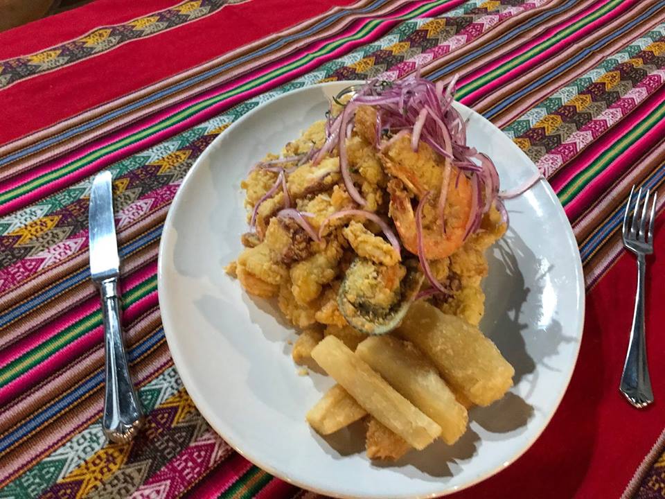 Mama_Lucys's tweet photo. Few things look (and taste) as good as this... Come see for yourself! #stackithigh #PeruvianFood https://t.co/iZH6YfYBWH