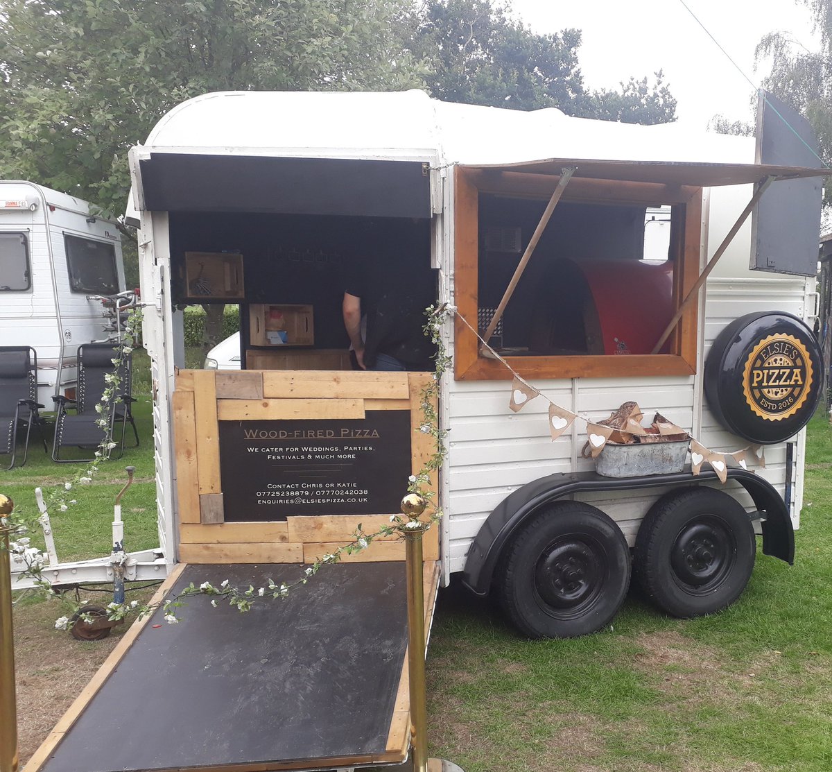 Had the best pizza from <a href="/elsiespizza/">Elsiespizza</a> today at the Christening! Would highly recommend! #Pizza #Amazing #Autumnschristening