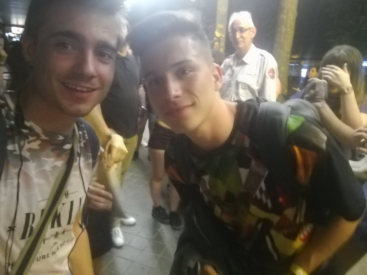 mismiradas8's tweet photo. Rubio te echo de menos 😍😭 @Raoul_ot2017 https://t.co/cwfDP5Olvr