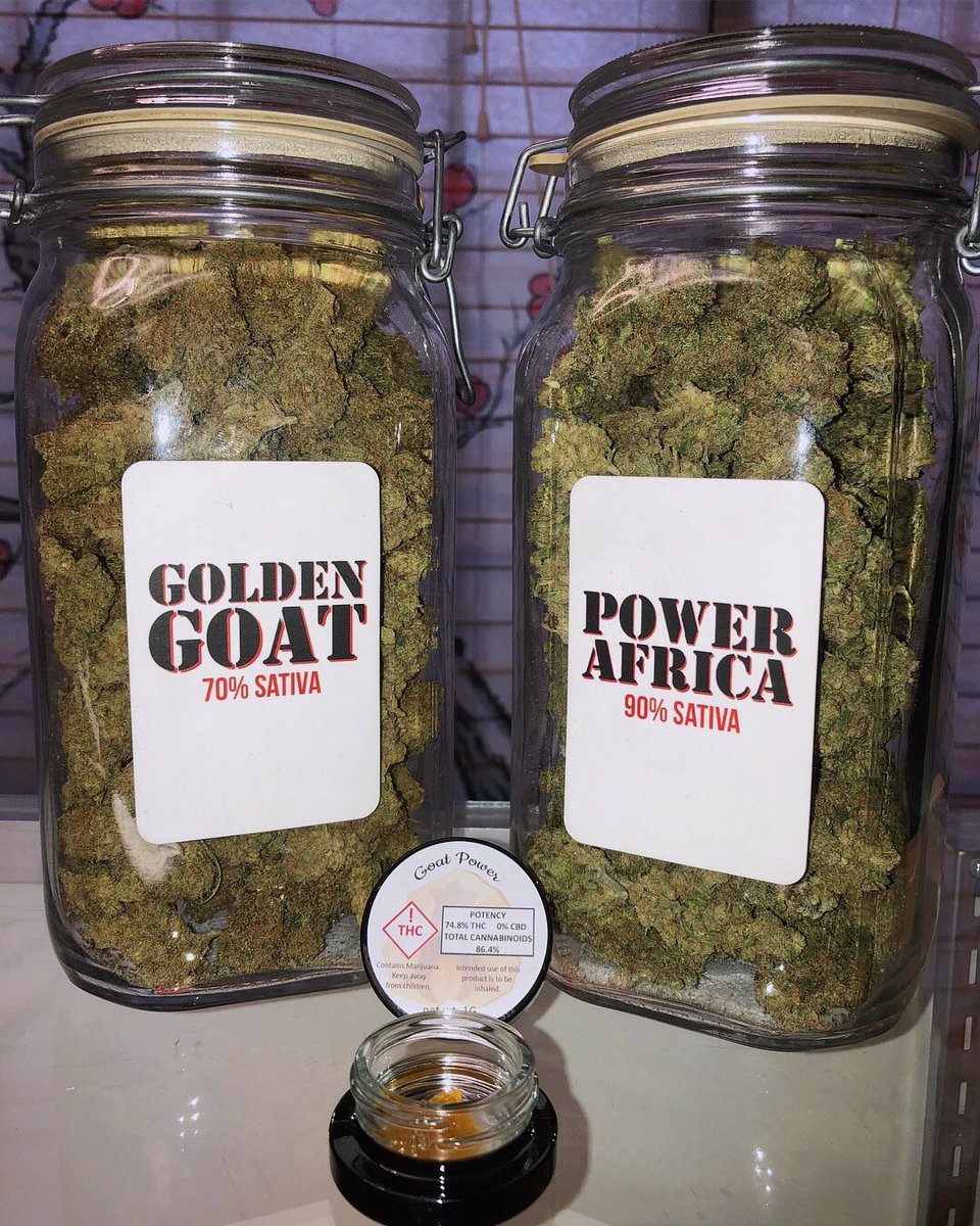 SecretStashMMJ's tweet photo. Stop by Secret Stash today and get your 1 oz for $89/ 2 oz for $150!!! Ambrosia on Select deals!!! 2 for $45! Can’t beat that. 
Spend more than $99 and receive a FREE GRAM OF WAX! 
Secrets don’t make friends, but friends make Secrets! Get in on the best deals you are missing out! https://t.co/kA7lOxH906