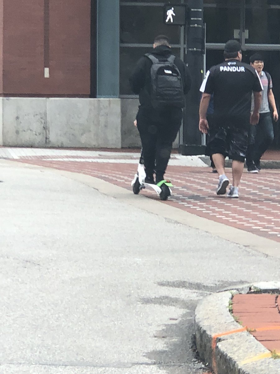 Politxc's tweet image. Haggy otw to fuck ur bitch @Parasite