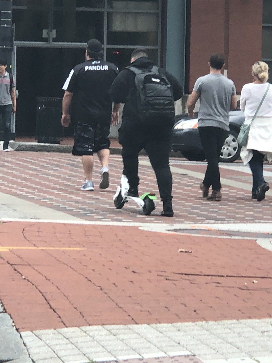 Politxc's tweet image. Haggy otw to fuck ur bitch @Parasite