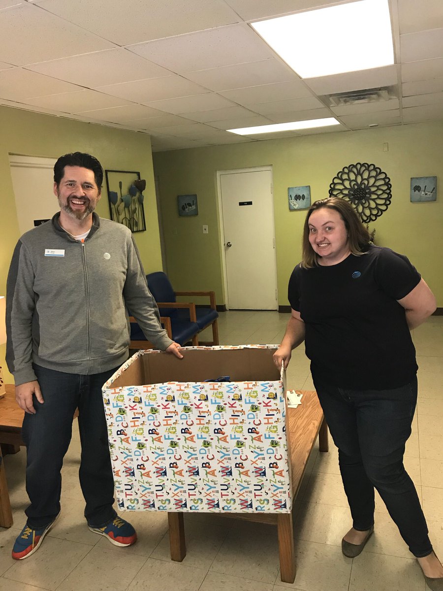 Dropping off a box of school supplies at the local Union Mission! Thanks Kaitlyn Graley for all your help in driving it! #crushers #dawgpound <a href="/DaleB1/">Dale S. Brown</a> <a href="/CShaneSmith1/">Shane Smith</a>