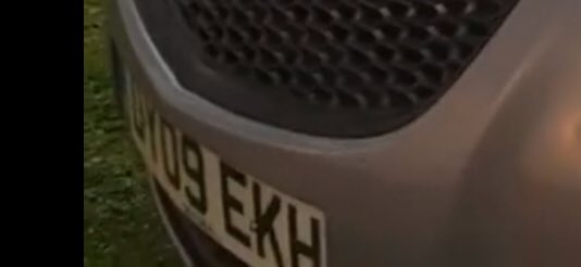 RNLIcamper's tweet photo. @DerPolContact someone has fitted blue flashing lights to his car. Car is owned by a Jon Bisset https://t.co/rEUtqmTkL4