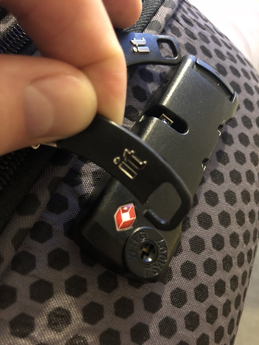 JoeHuntTheGreat's tweet photo. @itluggage the zip on my parents suitcase, that has been used 3 times (bought 2016), has failed. How do they go about using the 10 year warranty please? The retailer has gone into administration. https://t.co/FLjvwbZuXF