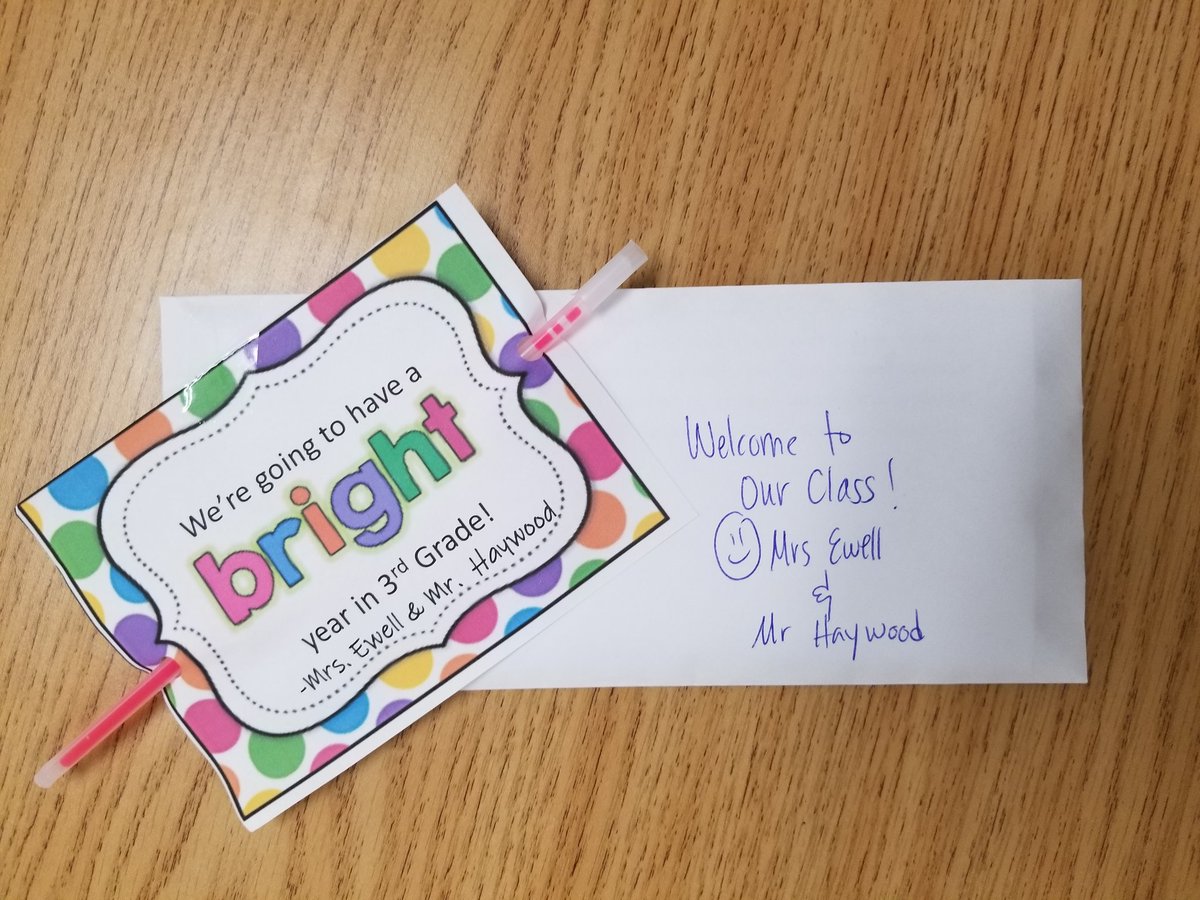 MrHaywood3rd's tweet image. Mrs. Ewell &amp;amp; I are so excited to meet this year's Marvelous and Mighty Macaws! We can't wait to see you during open house! #Back2School #MTES @MadisonsTrust16 @MrsEwellMTES