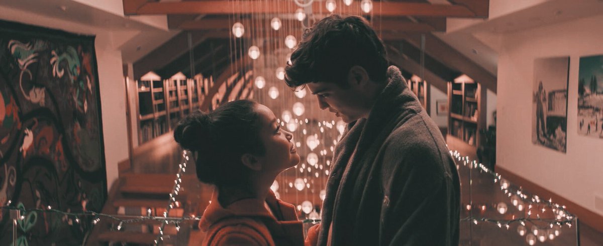 miyasvki's tweet photo. Todos tienen que ver este peliculón, "To all the boys I've loved before" en Netflix. Después me van a agradecer. https://t.co/vcD77M4tnV