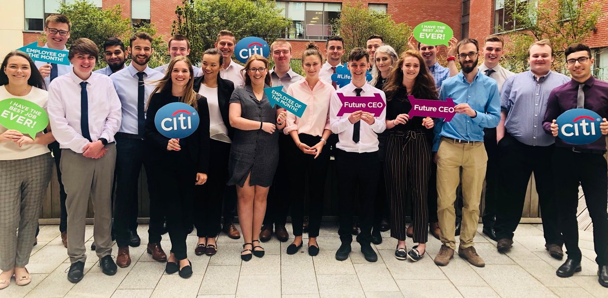 SarahFergGrads's tweet photo. 98 reasons why I ❤️ my job...delighted to welcome our 2018 Grads and Placements to @Citi Belfast!! End of 1 chapter &amp; beginning of another as they kick-start an exciting career with a truly global firm 😁👏👩🏻‍🎓👨🏻‍🎓@QUBCareers @QUBManagement @CareersAtUlster @CitiCareers https://t.co/NxhzqAGC0f