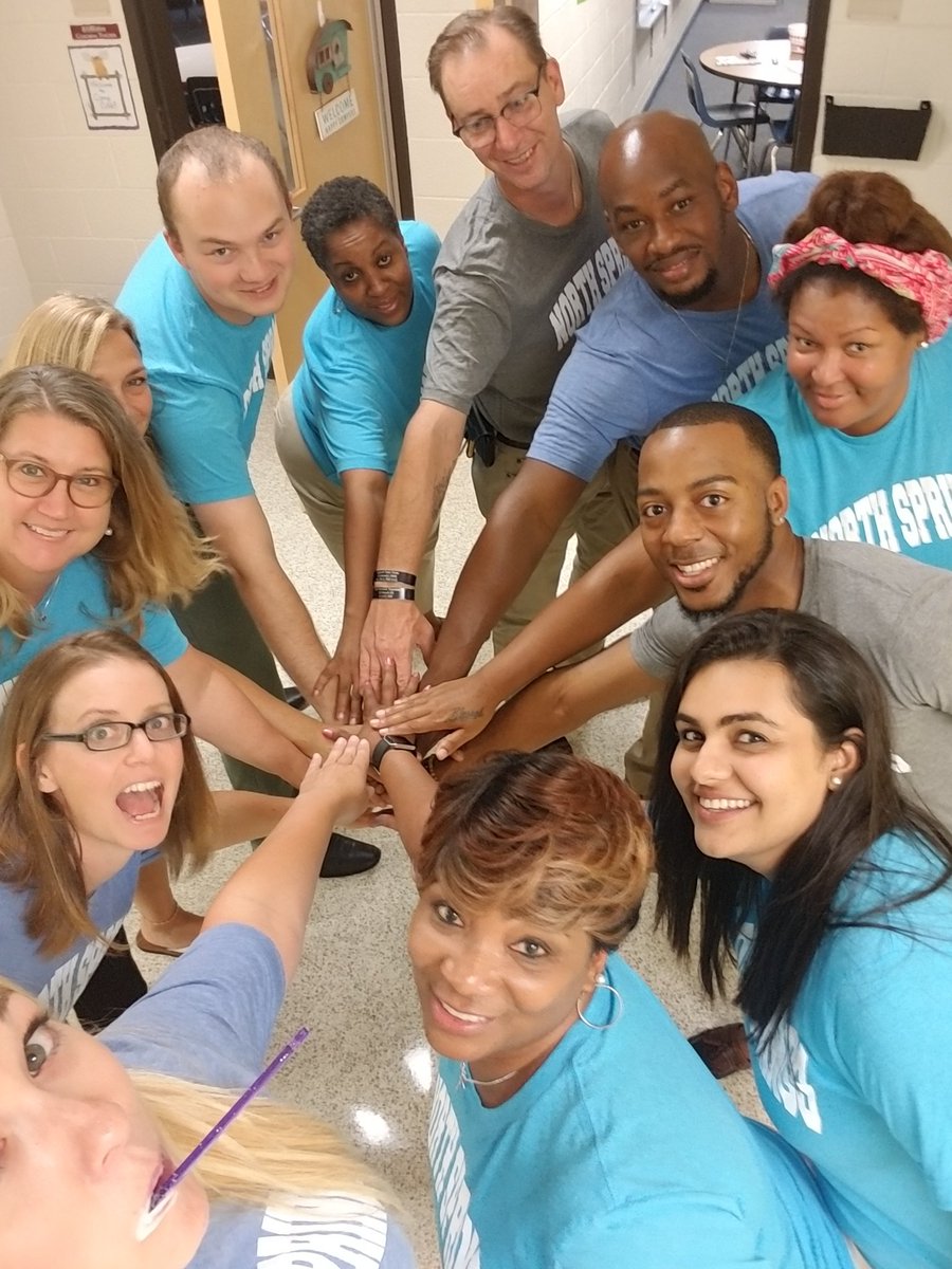 G pod cheer before open house <a href="/NSECrickets/">NSE Crickets</a>