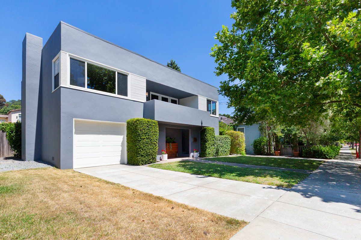 MarinModern's tweet photo. #MarinRealEstate with walkability! Don't miss 260 Center - Open Sunday, 1-4pm! https://t.co/9dU1cnYmS0 https://t.co/rQ3NsMO6k3