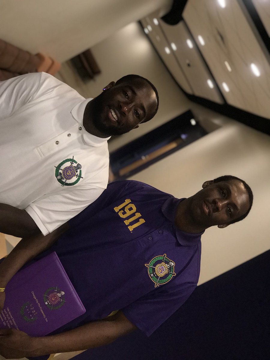 TopfiveZay's tweet photo. My Boys 🅱️ https://t.co/GFWeCu5TP4